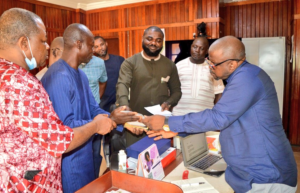 CCFNigeria: Last week, @CCFNigeria team in Enugu state visited the State Mi...