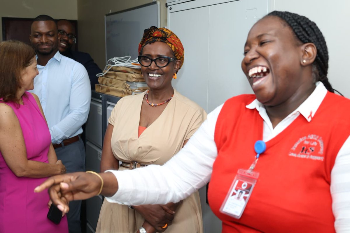 Winnie_Byanyima: Love
Action
Support

That’s the motto of Jamaica  #AIDS ...